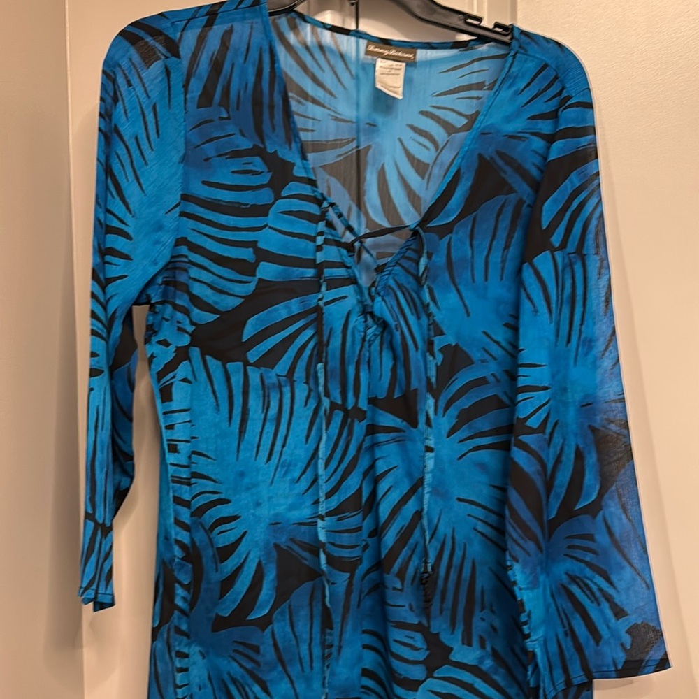 Tommy Bahama Coverup-large